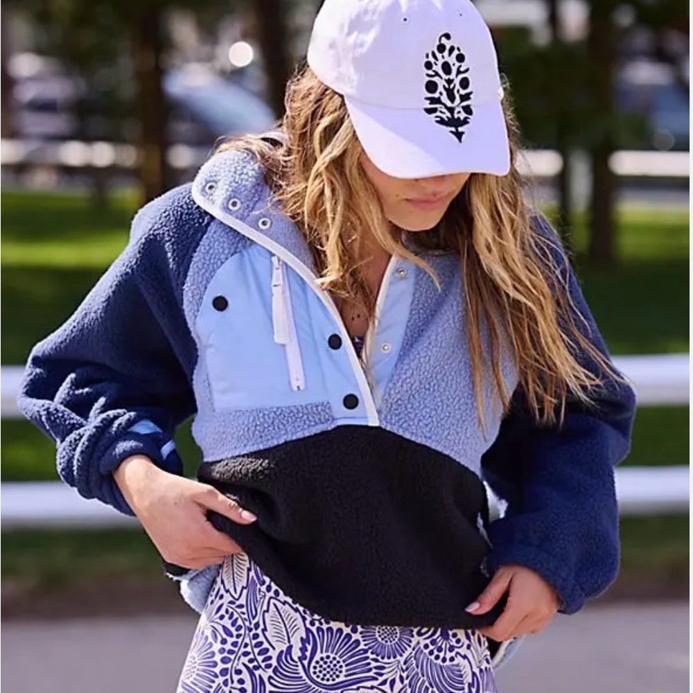 Free People New Hit The Slopes Colorblock Fleece Pullover New Blue Crush Combo